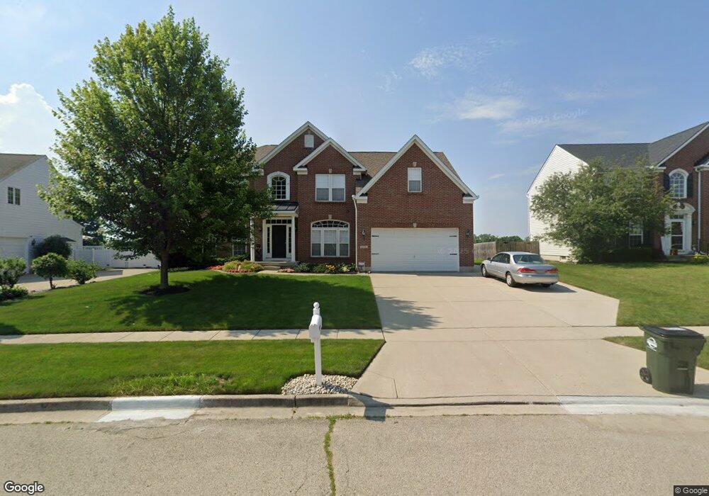 1716 Ashworth Dr, Vandalia, OH 45377 - photo 1