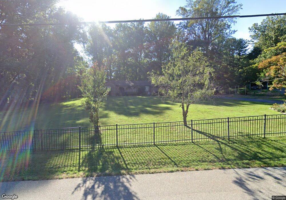 11310 Woodland Dr, Lutherville Timonium, MD 21093 - photo 1