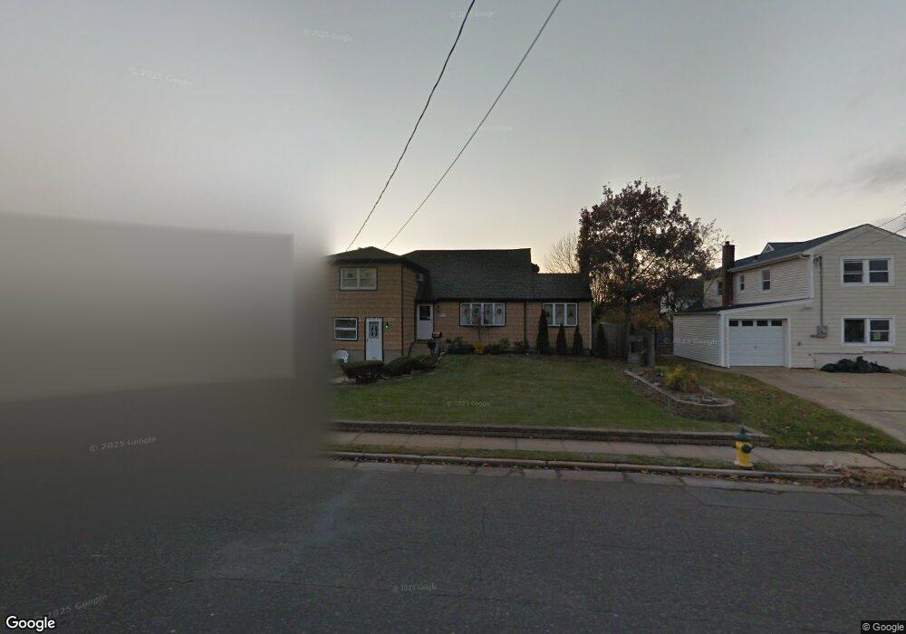 486 S Long Beach Ave, Freeport, NY 11520 - photo 1