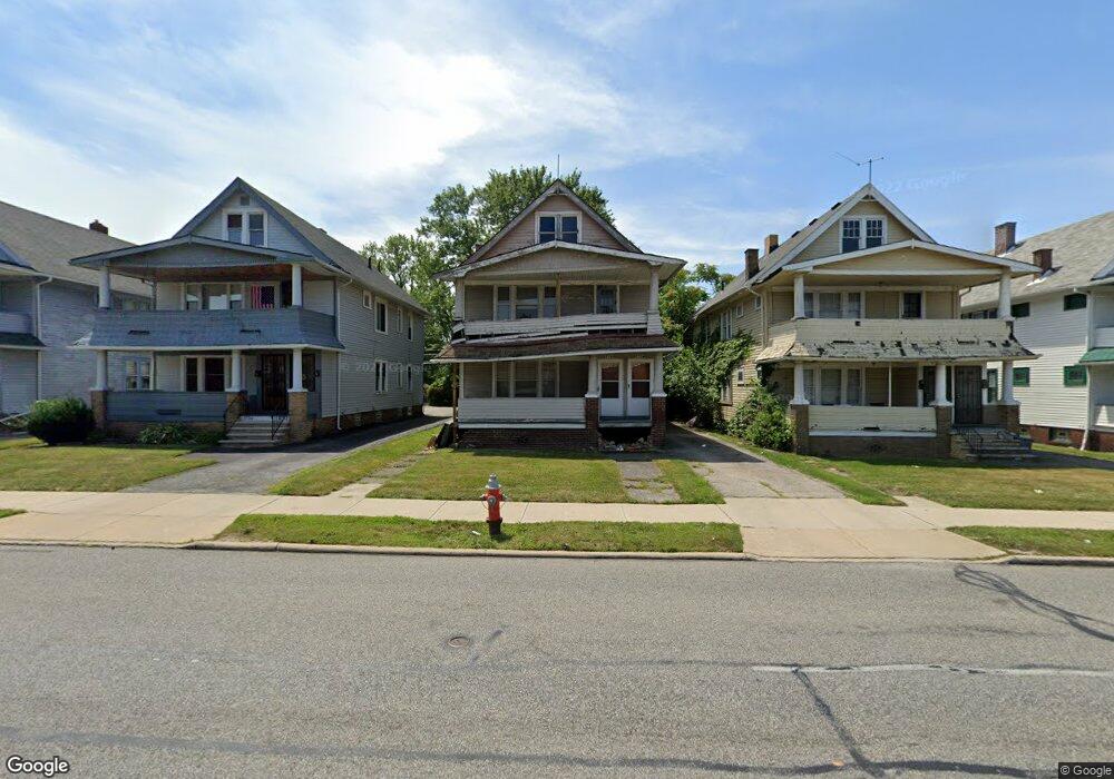 1730 Noble Rd, Cleveland, OH 44112 - photo 1