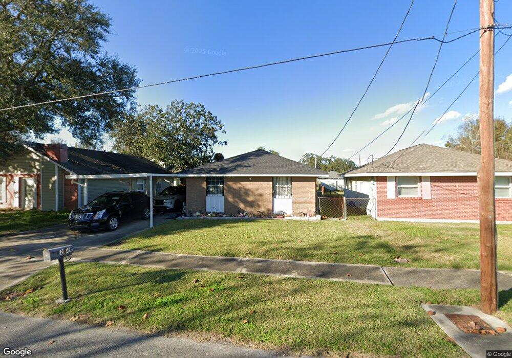 2740 Corinne Dr, Marrero, LA 70072 - photo 1