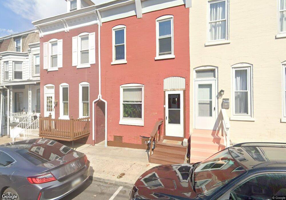 823 Gordon St, Reading, PA 19601 - photo 1