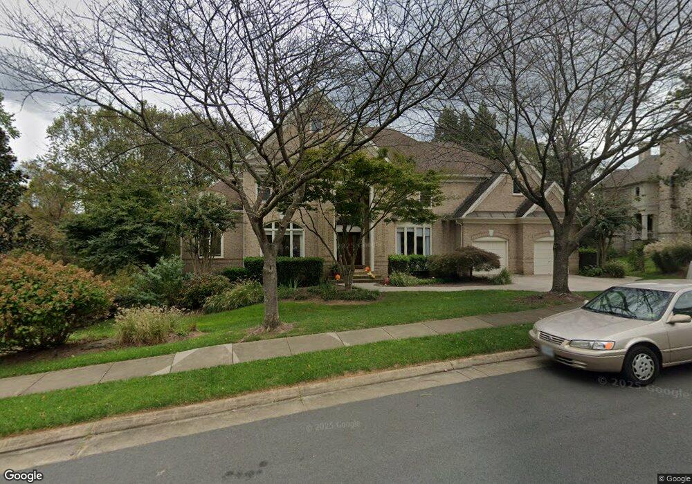 1153 Fieldview Dr, Reston, VA 20194 - photo 1