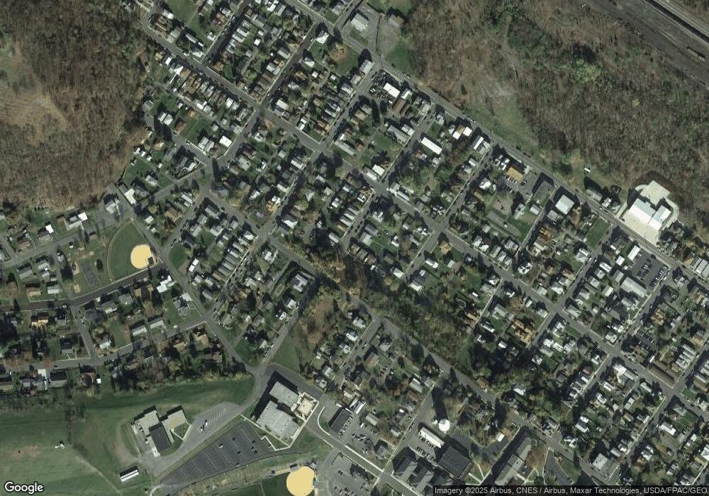 113 C St unit 3, Keyser, WV 26726 - photo 1