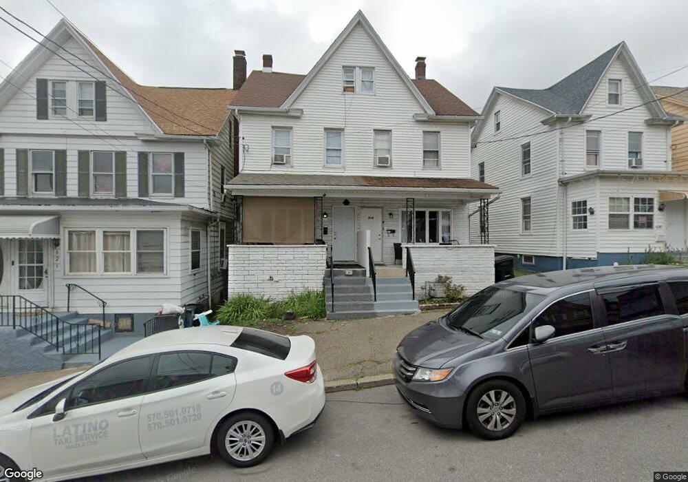 628 N Wyoming St, Hazleton, PA 18201 - photo 1