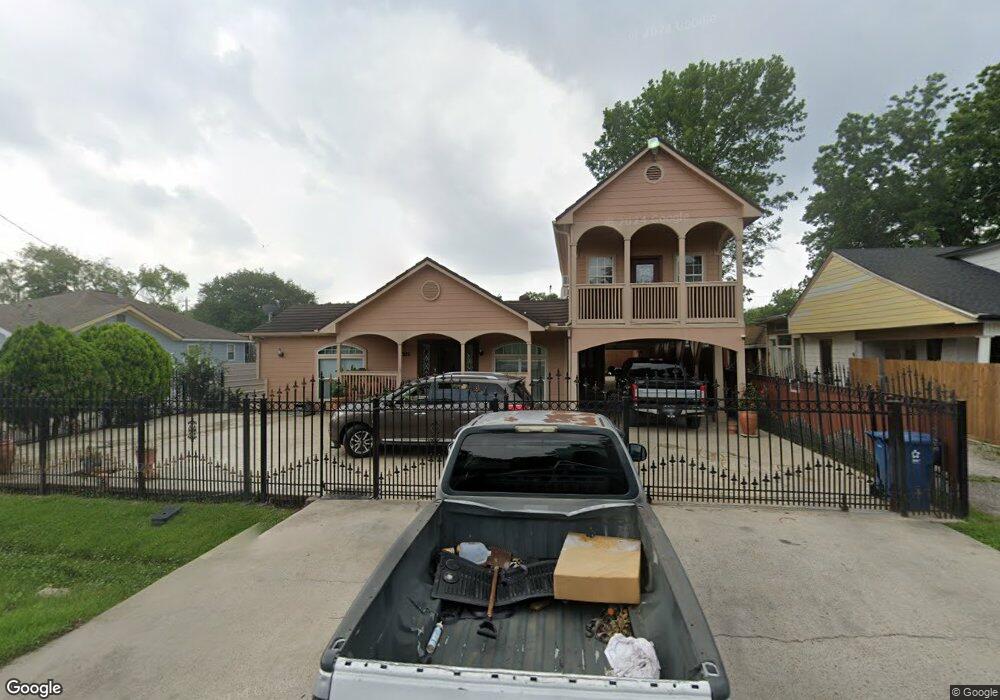 1926 Warwick Rd, Houston, TX 77093 - photo 1