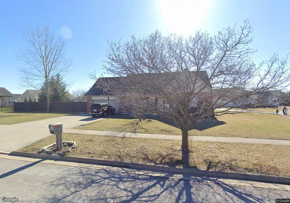 1405 Timberwood Dr, Findlay, OH 45840 - photo 1