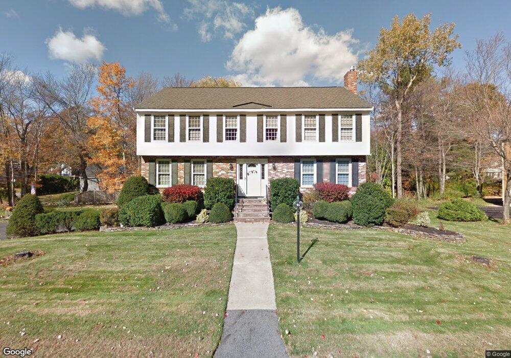 4 Rogers Brook W, Andover, MA 01810 - photo 1