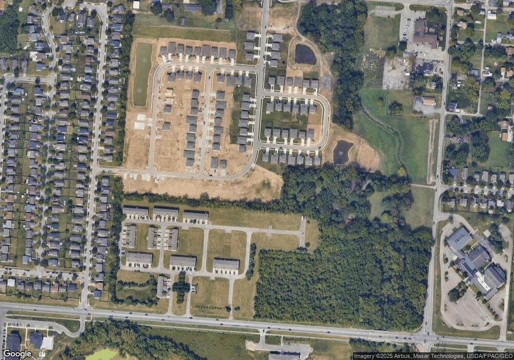 3090 Lamptonridge Dr, Columbus, OH 43232 - photo 1