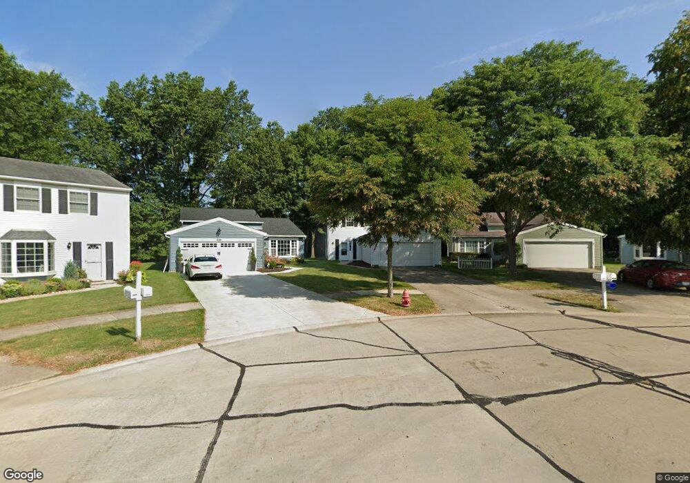 8839 Holly Ln, Olmsted Falls, OH 44138 - photo 1