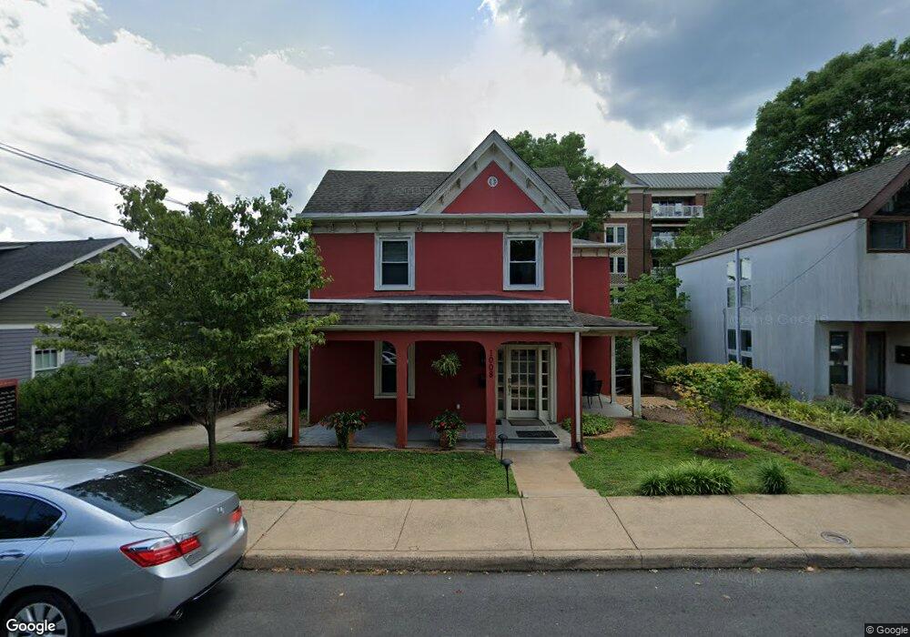1008 E Jefferson St, Charlottesville, VA 22902 - photo 1