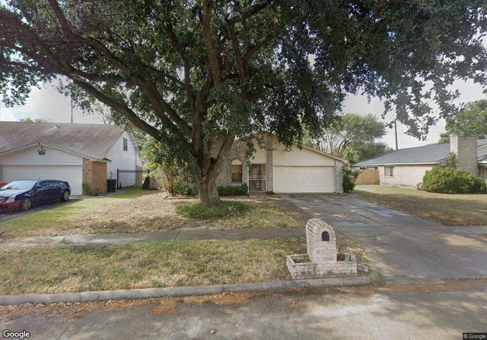 10719 Heather Hill Dr, Houston, TX 77086 - photo 1