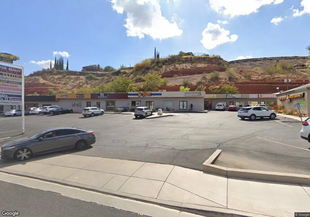 435 Business Only Daylight Donuts unit 435, Saint George, UT 84770 - photo 1