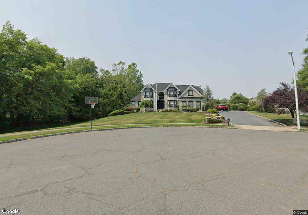 9 Dogwood Ct, Manalapan, NJ 07726 - photo 1