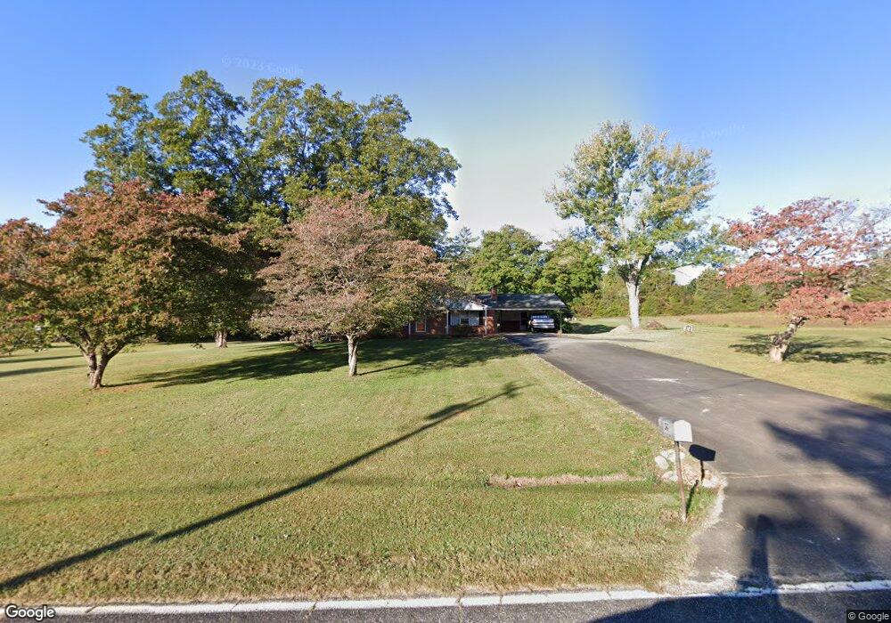 124 Duck Creek Rd, Statesville, NC 28677 - photo 1