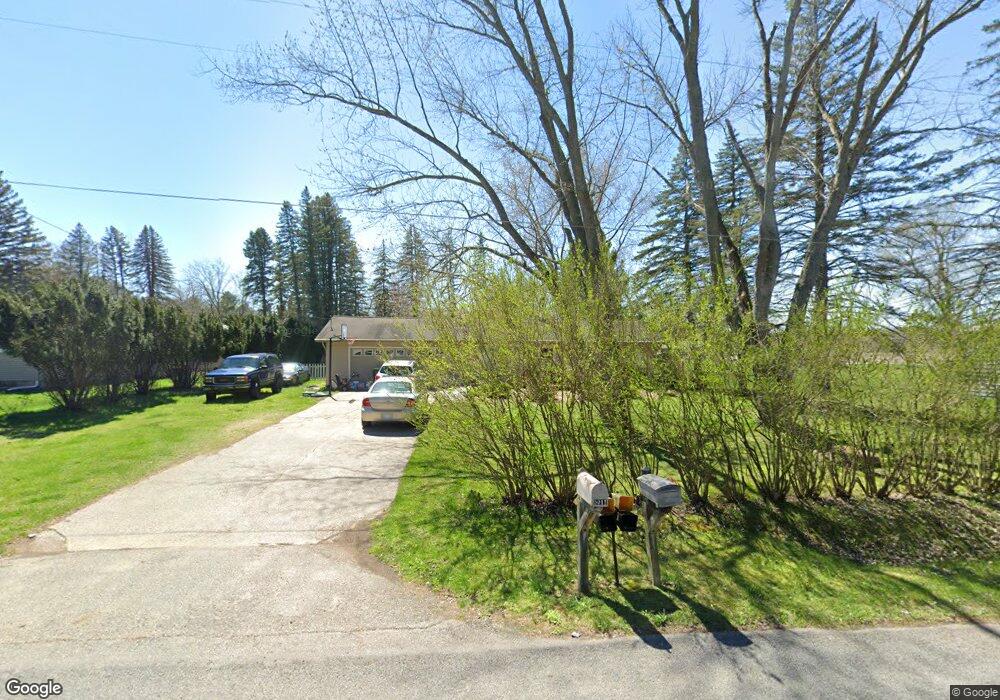 5011 Solomon Rd, Midland, MI 48640 - photo 1