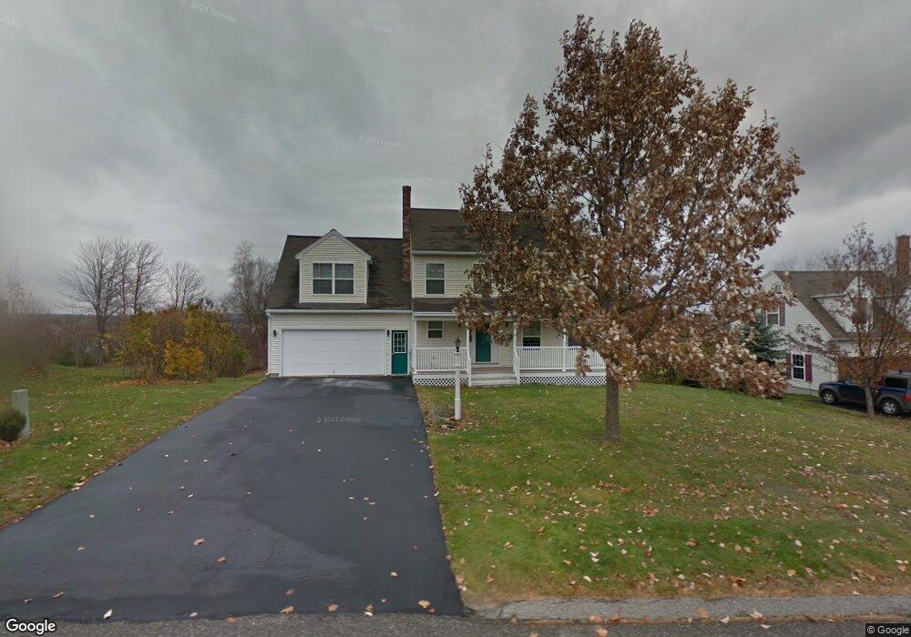 27 Gateway Commons Dr, Gorham, ME 04038 - photo 1