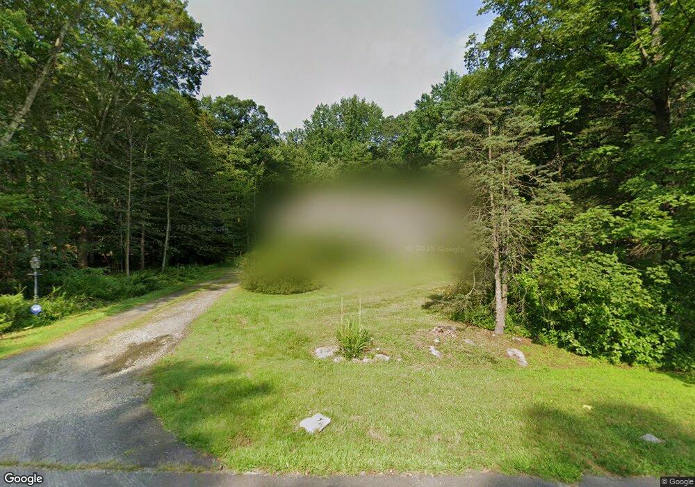 22 Fieldcrest Dr, Ridgefield, CT 06877 - photo 1