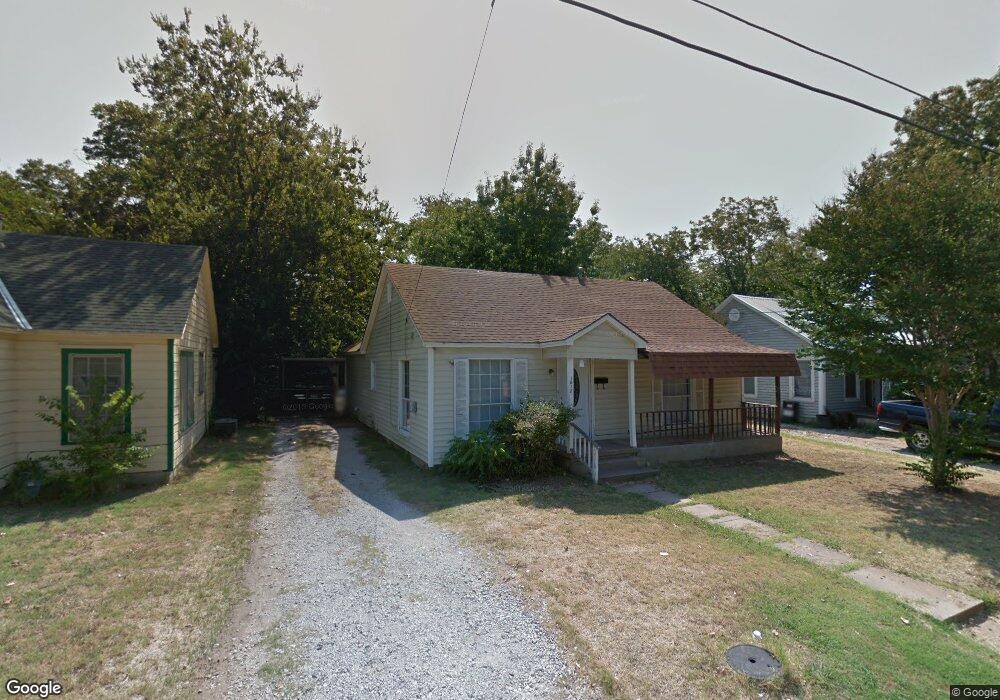 1012 N Clements St, Gainesville, TX 76240 - photo 1
