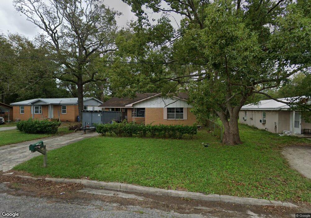 2719 Stonewall St, Brunswick, GA 31520 - photo 1