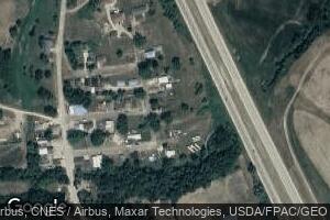 220 Maple St, Zwingle, IA 52079
