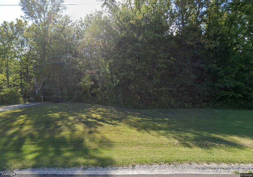 7392 S 400 W, Columbus, IN 47201 - photo 1