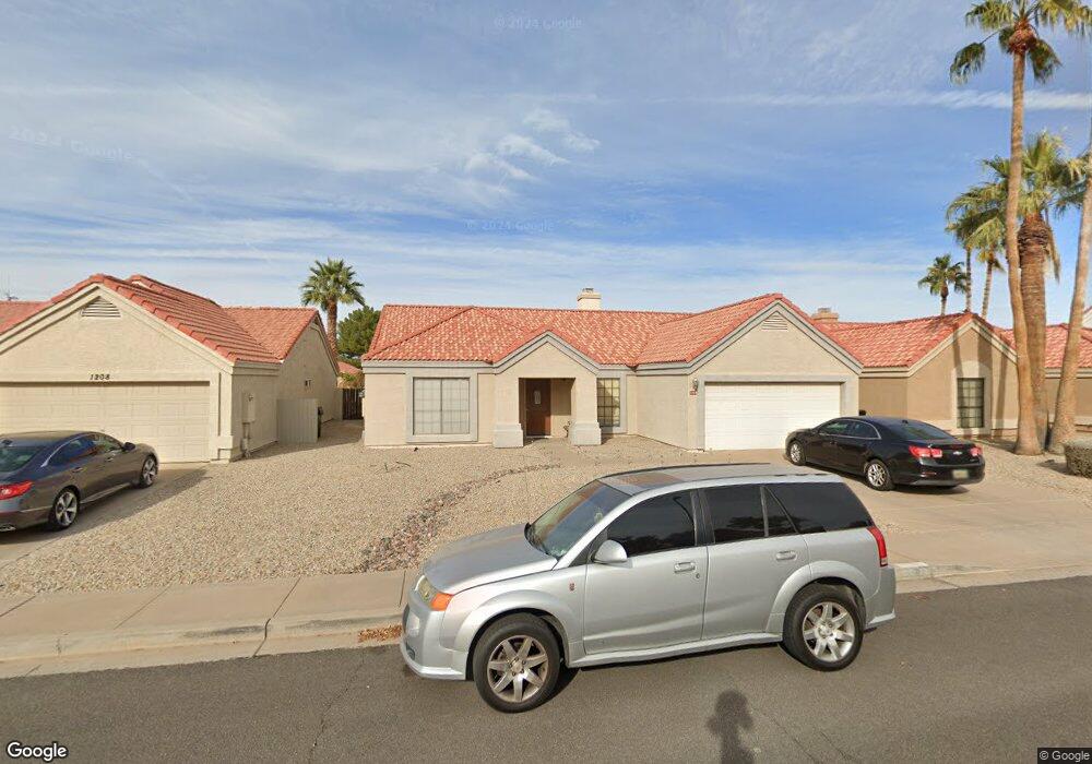 1214 E Redfield Rd, Gilbert, AZ 85234 - photo 1