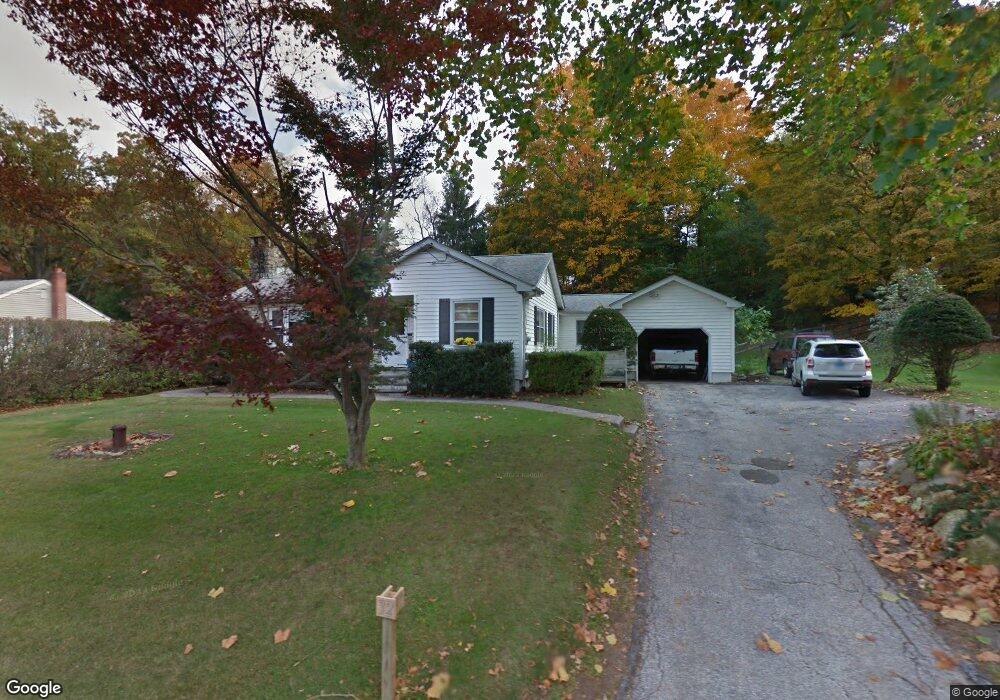 32 Forest Hills Dr, New Fairfield, CT 06812 - photo 1