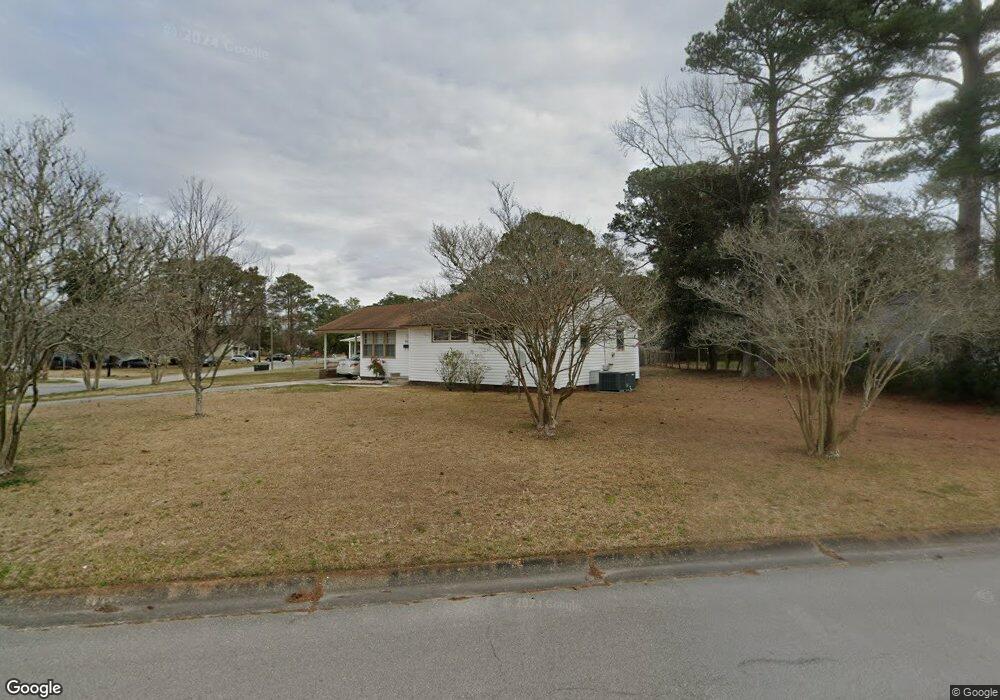 532 Oak Ln, Jacksonville, NC 28540 - photo 1