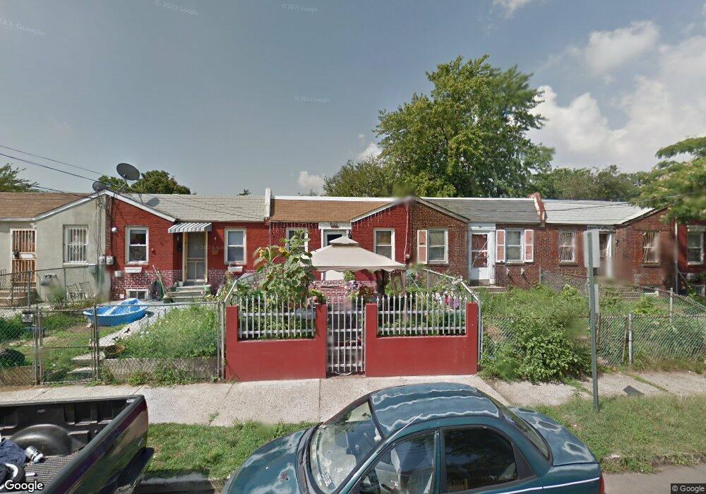 627 N 32nd St, Camden, NJ 08105 - photo 1