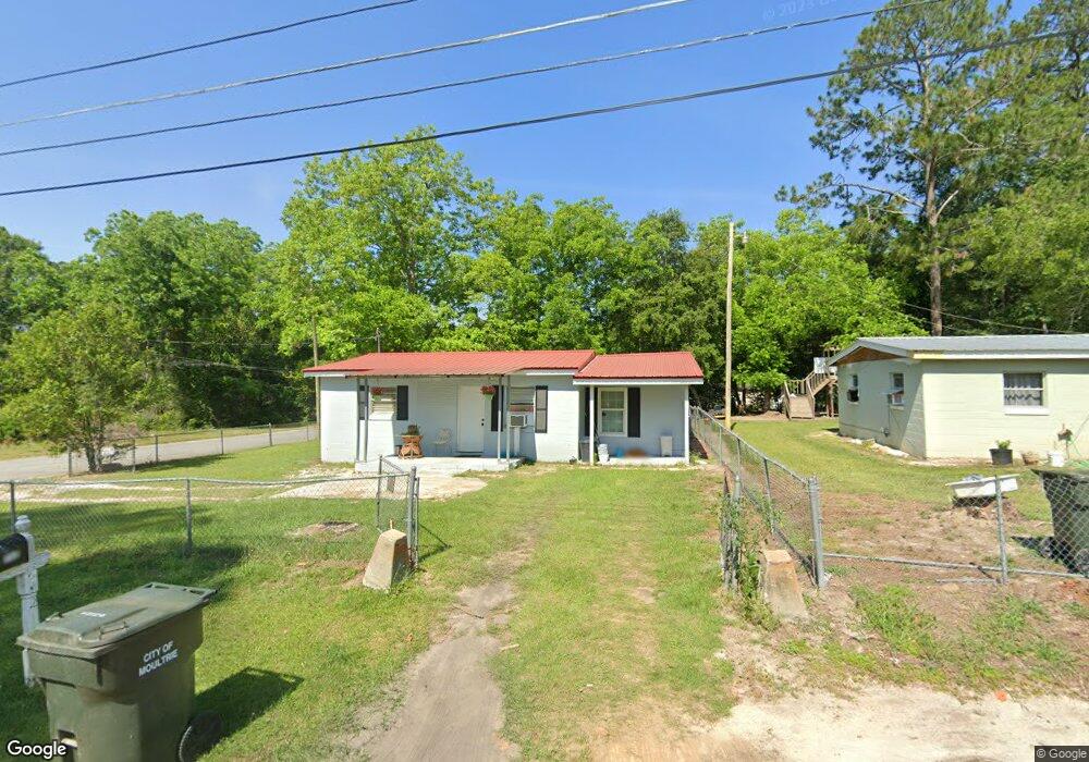 712 12th St SE, Moultrie, GA 31768 - photo 1