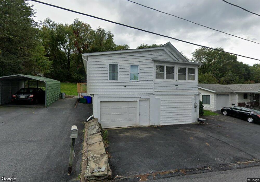 439 Simpson St, Dupont, PA 18641 - photo 1