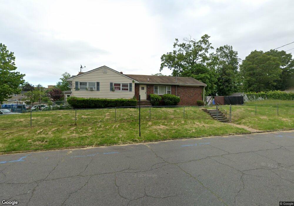 142 W Scott Ave, Rahway, NJ 07065 - photo 1