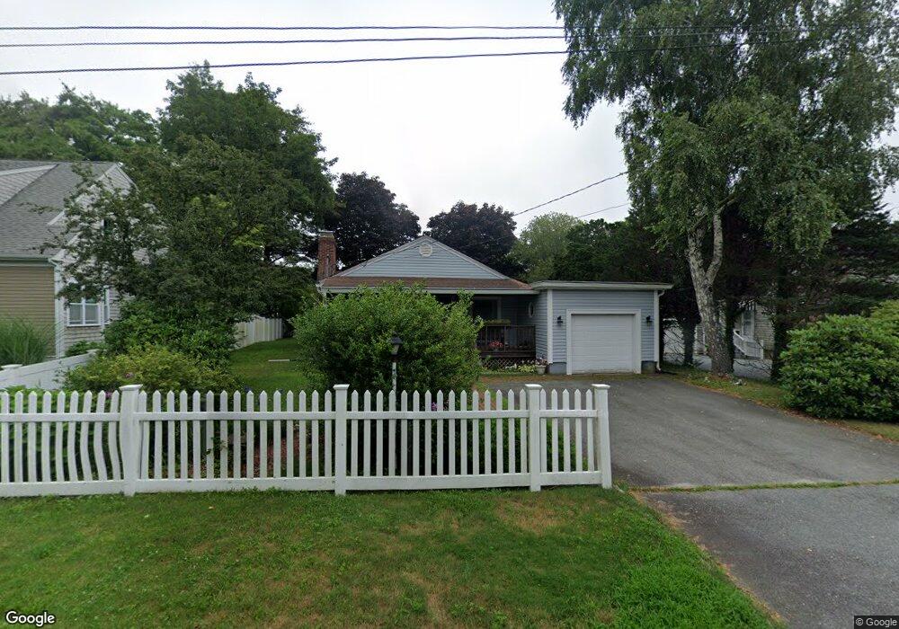 41 Chestnut St, South Dartmouth, MA 02748 - photo 1