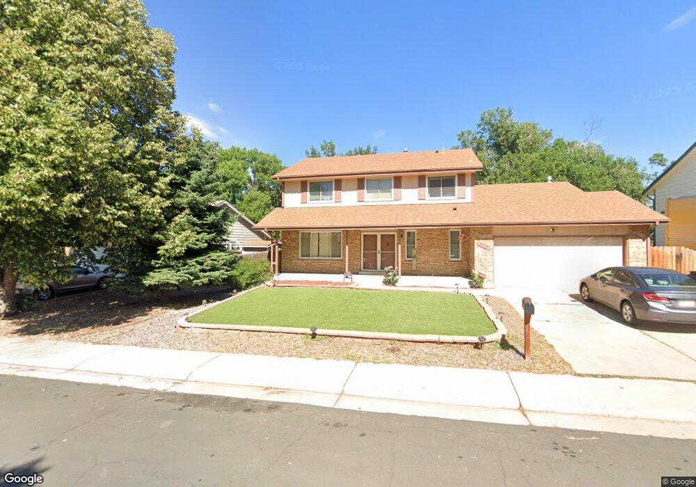 613 S Laredo Cir, Aurora, CO 80017 - photo 1