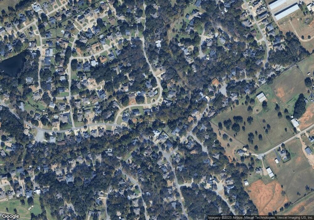 6210 Circo Dr, Granbury, TX 76049 - photo 1