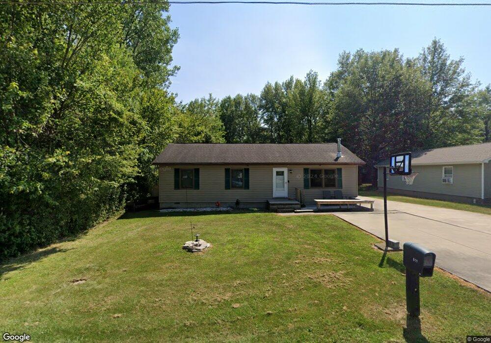 611 Lester Ave, Lima, OH 45801 - photo 1