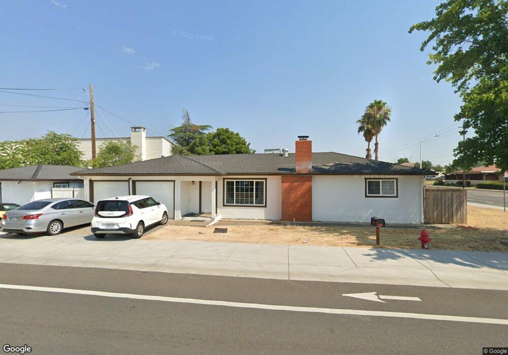 980 Maraglia St unit 1, Redding, CA 96002 - photo 1