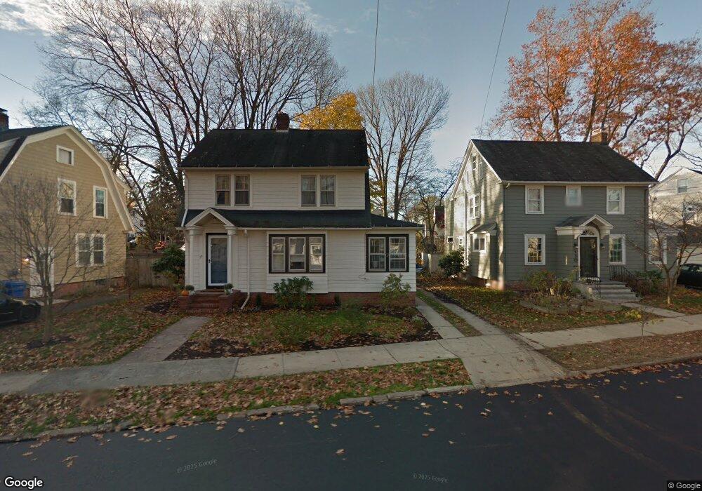 124 Thornton St, Hamden, CT 06517 - photo 1