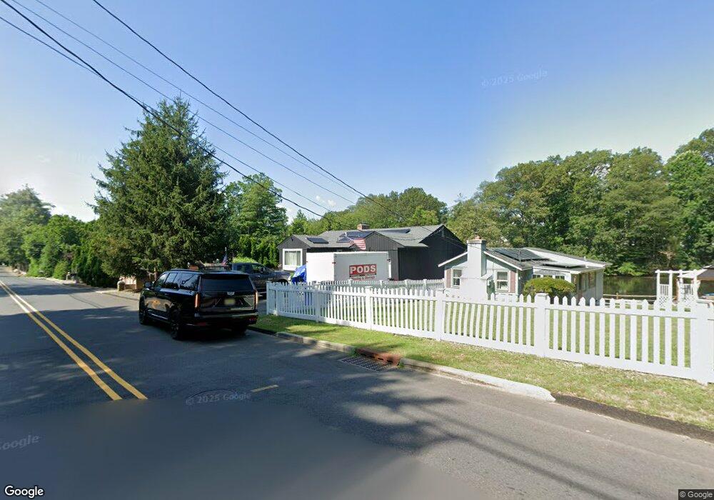 131 Lakeside Blvd, Oakland, NJ 07436 - photo 1