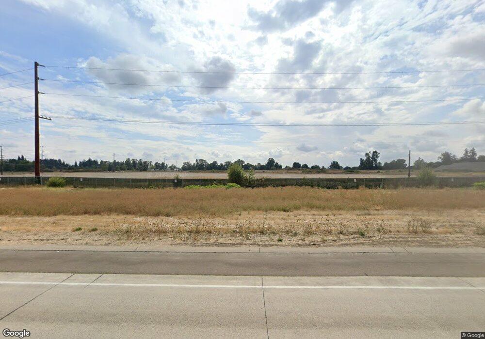 1614 E 11th St, Newberg, OR 97132 - photo 1