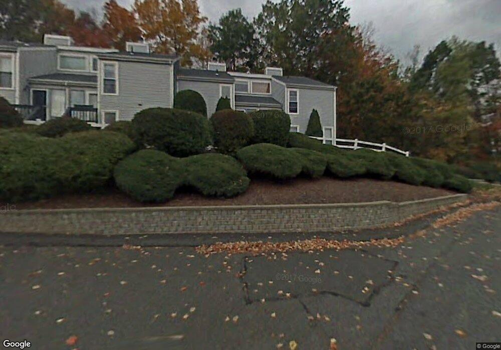 4 Glenview Dr unit 4, Cromwell, CT 06416 - photo 1