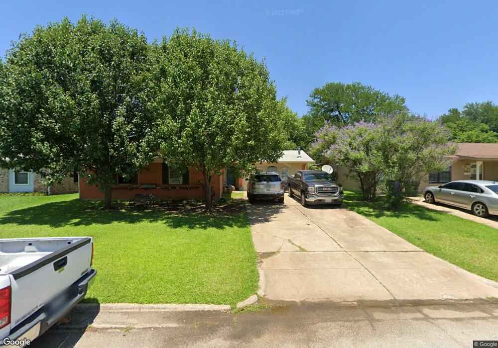 163 Chickadee Ln, Denison, TX 75020 - photo 1