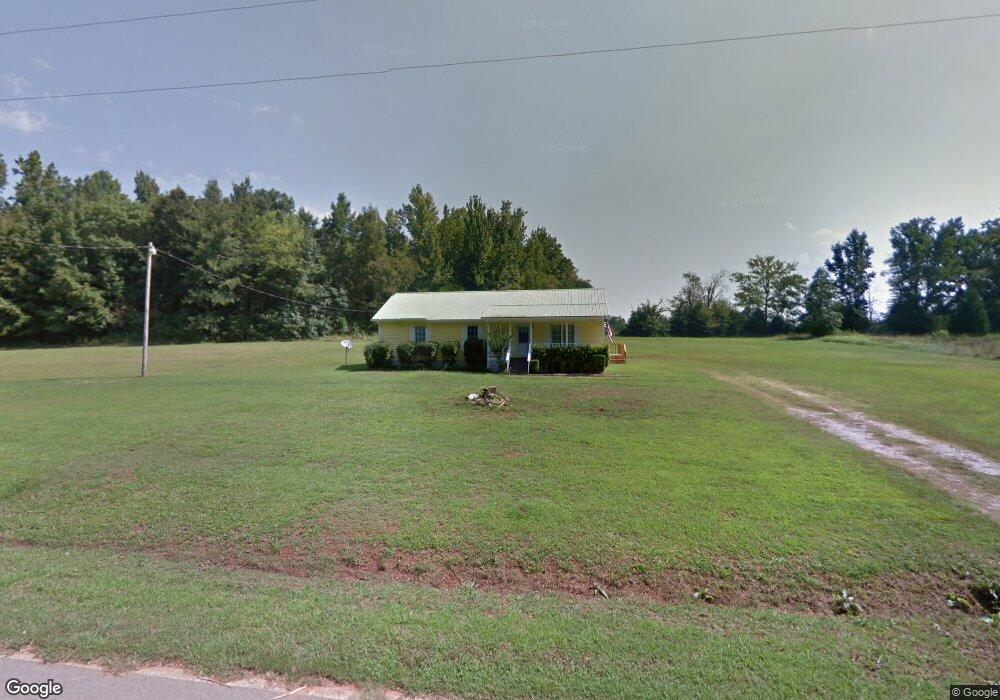 1045 Mitchell Rd, Commerce, GA 30529 - photo 1