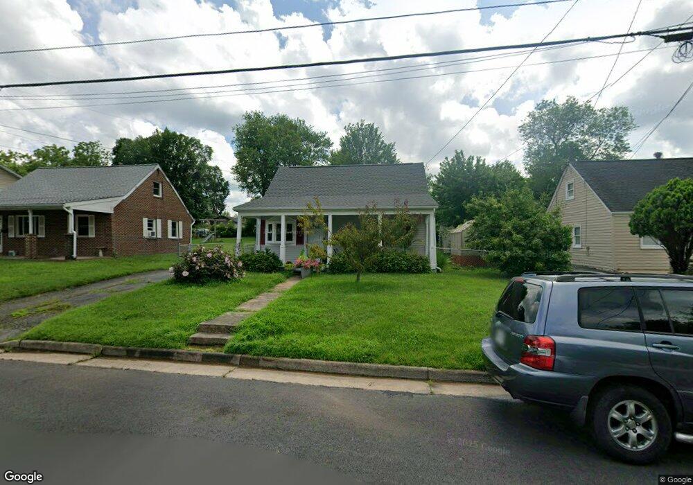 129 Martin Dr, Manassas Park, VA 20111 - photo 1