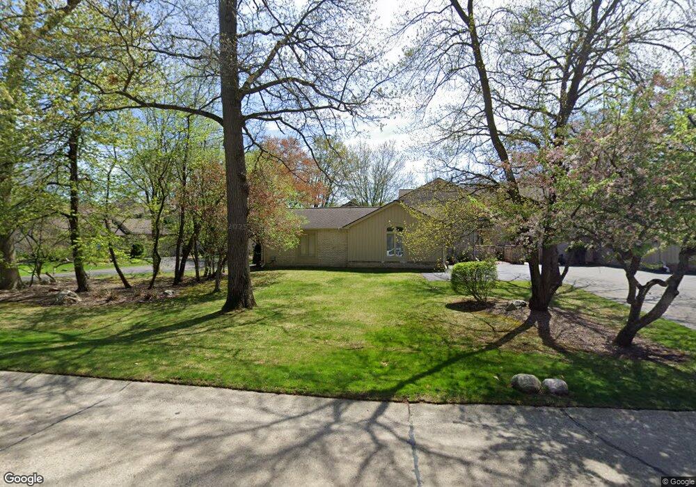 1404 Timberview Trail unit Bldg-Unit, Bloomfield Hills, MI 48304 - photo 1