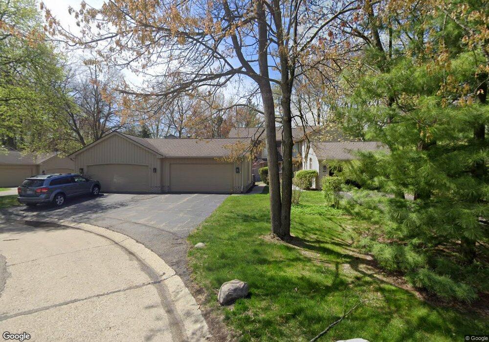 1308 Forestglen Ct unit P58, Bloomfield Hills, MI 48304 - photo 1