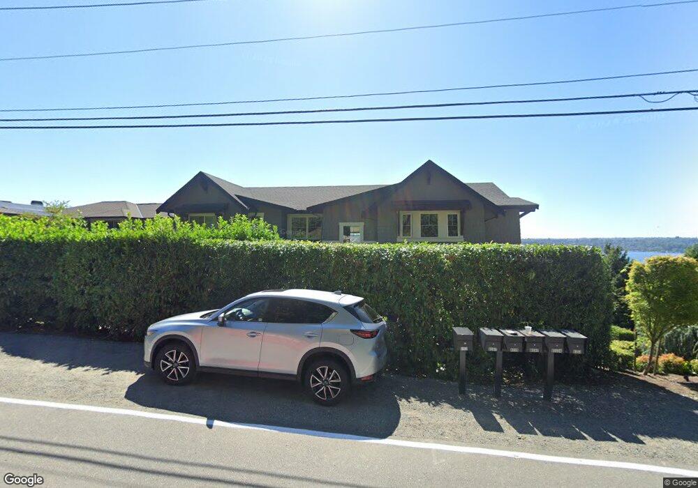 8159 W Mercer Way, Mercer Island, WA 98040 - photo 1