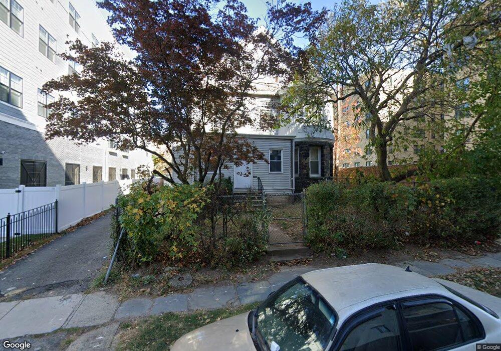 24 Berwyn St, East Orange, NJ 07018 - photo 1