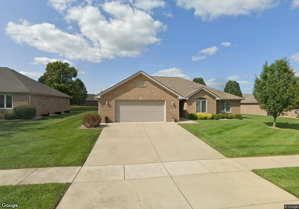 4966 W Quincy Ct, Columbus, IN 47203 - photo 1